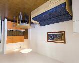 63 NICESOLO BILO 2/4, TRILO 4/6 - Porto Santa Margherita Apartmánový dům s bazénem na velmi dobrém místě, blízko pláže i centra (cca 200 m). Pěkně zařízené apartmány s TV a parkováním.