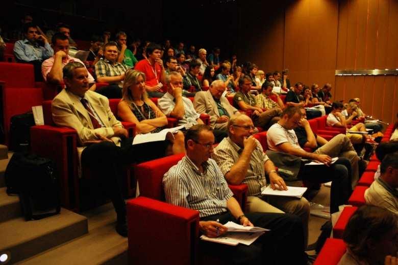 cz/ext/cgs/kart_dny/kart_den12/ V rámci projektu NeoCartoLink se ve čtvrtek 21. února 2013 v čase od 8.30 do 13 hodin (registrace od 8.