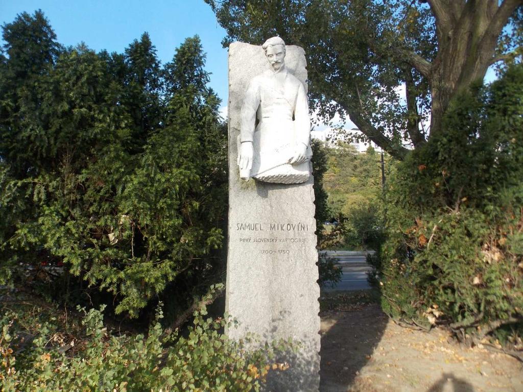 Odbornými garanty byli doc. RNDr. Ján Feranec, DrSc., za GÚ SAV a Ing. Róbert Fenčík, PhD., předseda Kartografické spoločnosti SR a vedoucí katedry mapovania a pozemkových úprav STU.