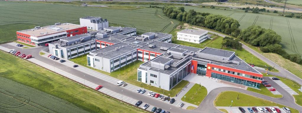 VĚDA A VÝZKUM, GRANTOVÁ PROBLEMATIKA Na zasedáních Vědecké rady 1. lékařské fakulty se v roce 2016 uskutečnilo 6 řízení ke jmenování profesorem a 17 habilitačních řízení.