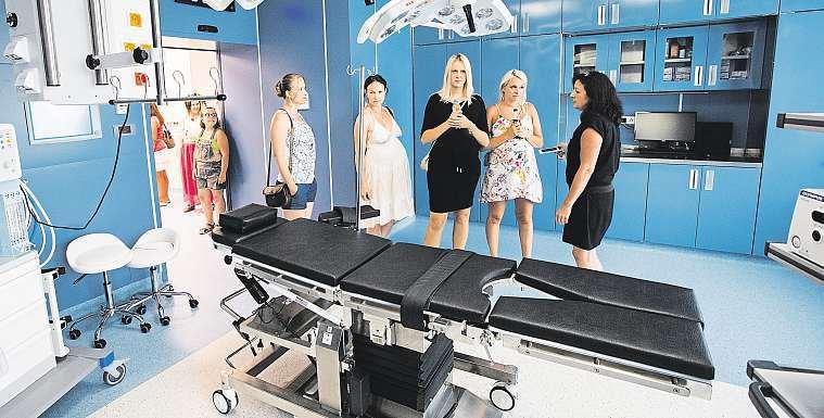 2 28. července 2017 Příbramsko KRÁTCE Čechomor zahraje s Pártlovou v letním kině PŘÍBRAM Kapela Čechomor zahraje smartinou Pártlovou vrámci svého turné vneděli 30.