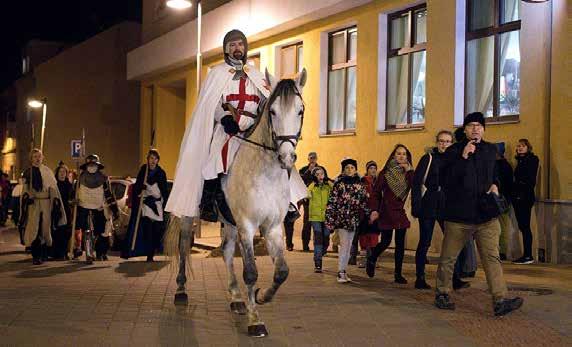 Informační měsíčník města Kroměříže ZDARMA DO VŠECH DOMÁCNOSTÍ 2017 12 Advent na radnici láká na pohodu, vánoční dobroty a bohatý program str.