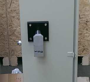 CONTROL PIN INSTALLATION / INSTALACE