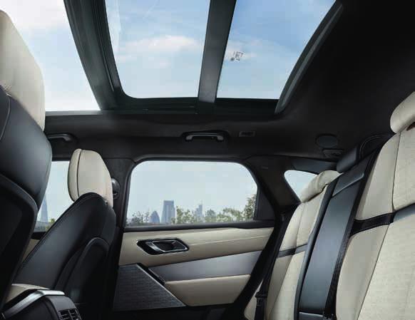 ÚCHVATNÝ DESIGN INTERIÉRU Kabina modelu Range Rover Velar vyzařuje elegantní jednoduchost.