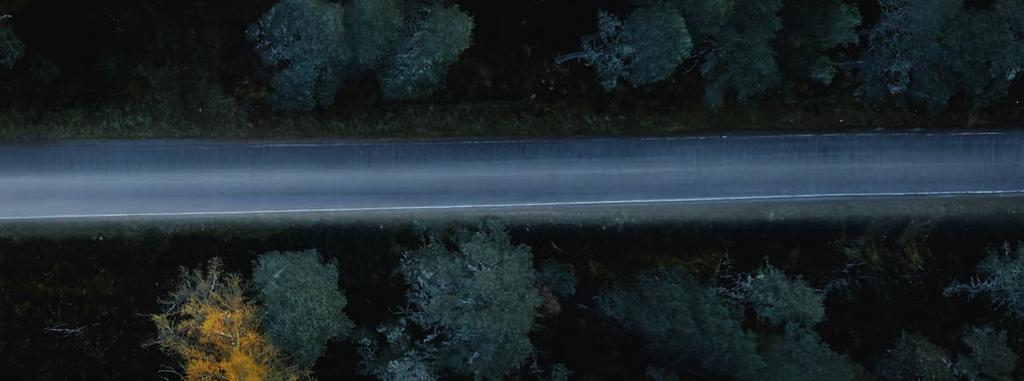 DÁLKOVÁ SVĚTLA LED 330 M LASEROVÉ SVĚTLOMETY MATRIX LED 550 M LED SVĚTLOMETY PRÉMIOVÉ LED SVĚTLOMETY S LED SIGNATUROU SVĚTLOMETY MATRIX
