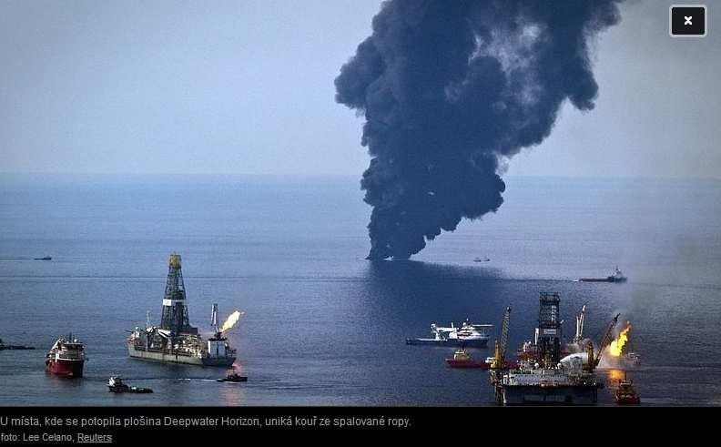 2010: Mexický záliv: výbuch a požár na plošině Deepwater Horizon: 11 22.4.