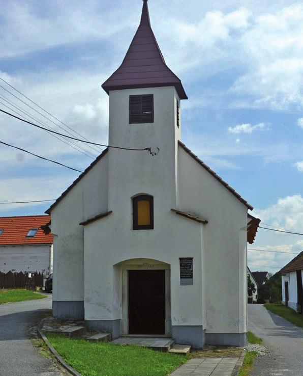 SRPEN/ZÁŘÍ 27 28 29 30 31 1 2 Otakar Augustýn Evelína Vladěna Pavlína Linda Adéla 35.
