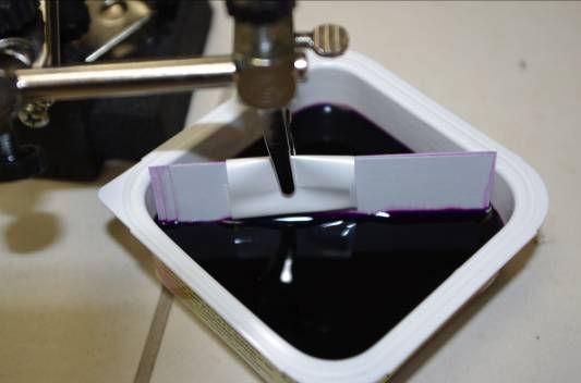 s různou hustotou prokovů uspořádaných po vzoru BGA nebo LGA pouzder. Průměr prokovů byl zvolen dle doporučení výrobce substrátu 0,25 mm. Doporučený rozestup mezi prokovy, resp. otvory, je min. 1 mm.