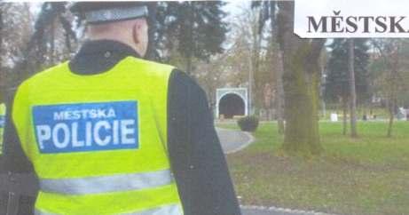 TREFA STRANA 4 MĚSTSKÁ POLICIE - TEPLICE... má pouze dvě možnosti.