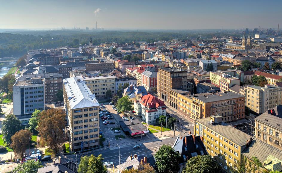 ČÁST PRVNÍ FAKULTA A JEJÍ ORGANIZACE Budovy fakulty Organizace