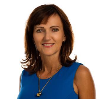 Dana Dluhošová Proděkan pro zahraniční vztahy, rozvoj a legislativu prof. Ing.