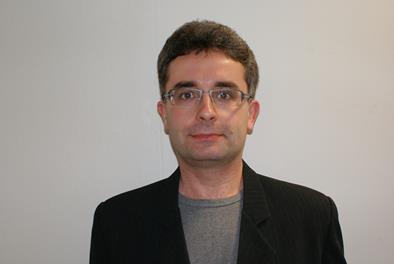 KATEDRA REGIONÁLNÍ A ENVIRONMENTÁLNÍ EKONOMIKY Vedoucí katedry: doc. Ing. Jan Sucháček, Ph.D. Profil katedry Katedra garantuje univerzitní vzdělávání a realizuje výzkum v oblasti ekonomického rozvoje měst a regionů.