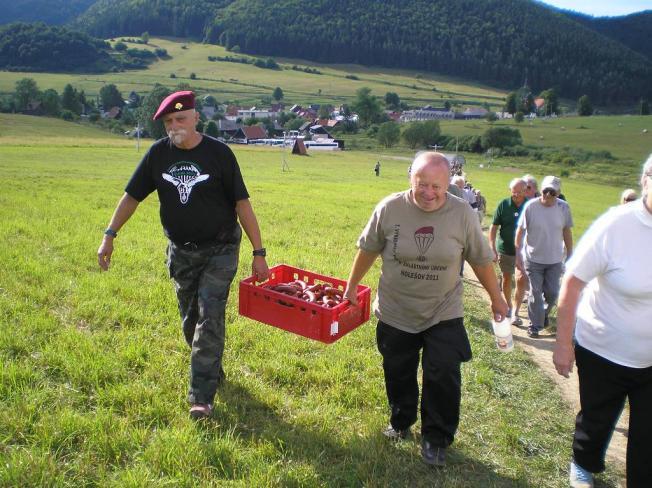 Kollár s hrou na fujare, ktorá sa stretla s veľkým záujmom prítomných