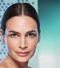 POCIŤTE SÍLU RETINOLU V DUÁLNÍM OMLAZUJÍCÍM NOČNÍM KRÉMU Duální obnovovací noční krém Anew Reversalist Infinite Effects 30
