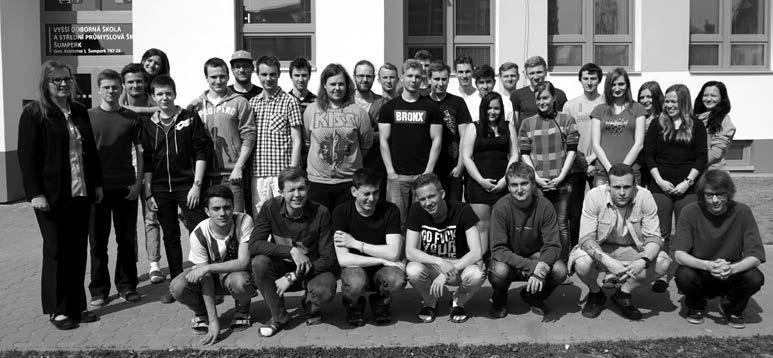 J seznamy Maturitní třídy ve školním roce 2014/15 IT4A třídní učitelka: Ing.