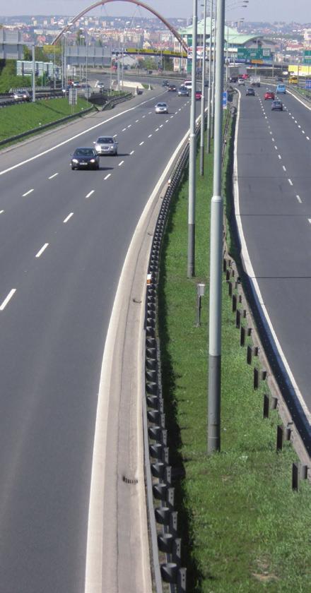 Z vybraných ukázek aplikace vizuálního stylu Tištěná verze skládacího letáku o formátu A4 DL Speed limits The speed limit for motor vehicles with a maximum weight not exceeding 3,500 kg and for buses