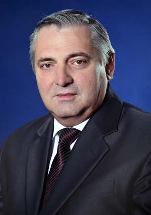 ÚVODNÍ SLOVO PŘEDSEDY Prezident České republiky podepsal v úterý 24. 2. 2015 návrh zákona, kterým se mění dosud platná pravidla pro zadávání veřejných zakázek a dohled nad dodržováním zákona.