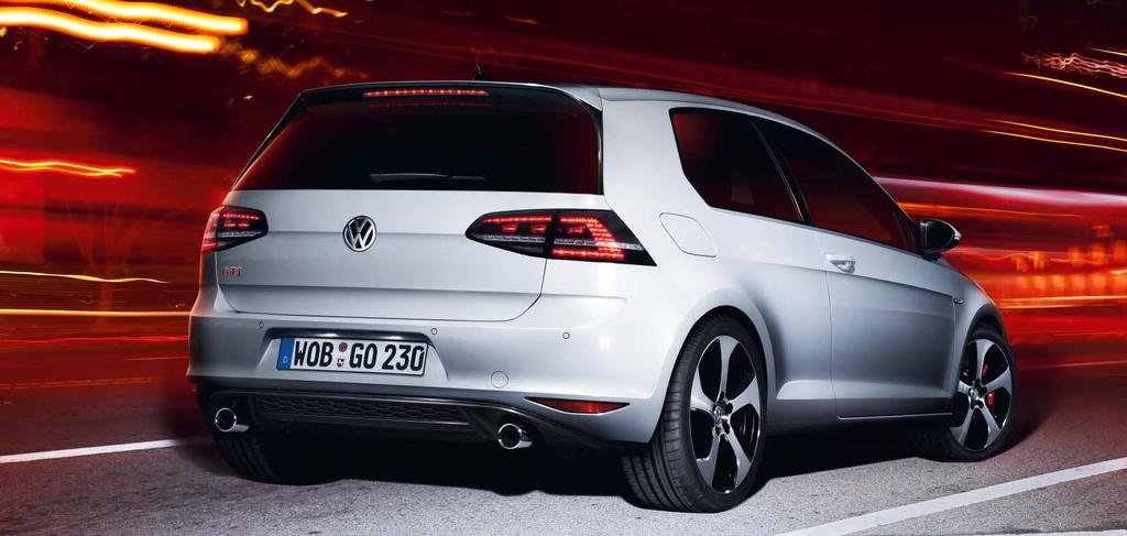 Adrenalin naštěstí zlepšuje reakce. Při maximální rychlosti 250 km/h¹) by měla být pozornost člověka na té nejvyšší úrovni. GTI proto zvedá produkci adrenalinu již před startem.