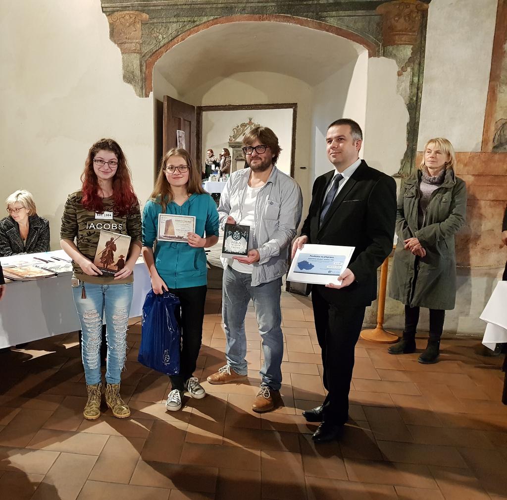 Radiměř se nemusí o svou budoucnost bát Žáci 8. a 9. třídy základní školy na TECHNOhrátkáh Pardubického kraje prokázali, nejen že mají tzv. pod čepicí, ale také šikovné ruce. Nejprve se 18.