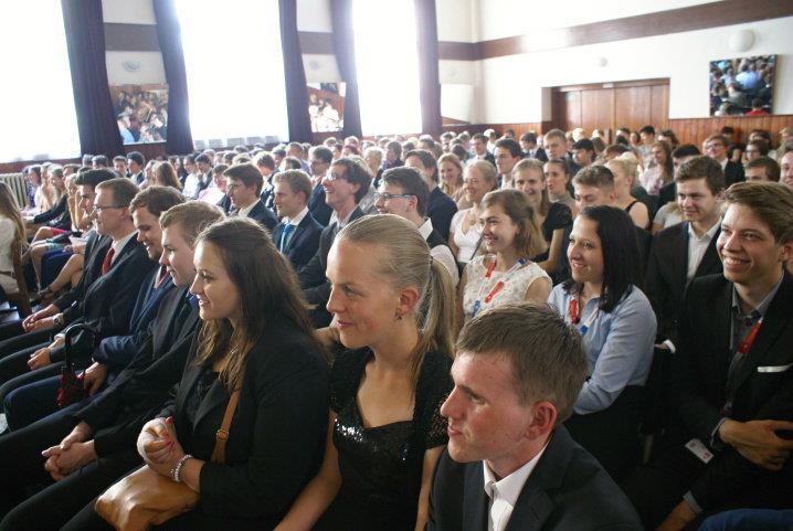 zdravotnická a Střední