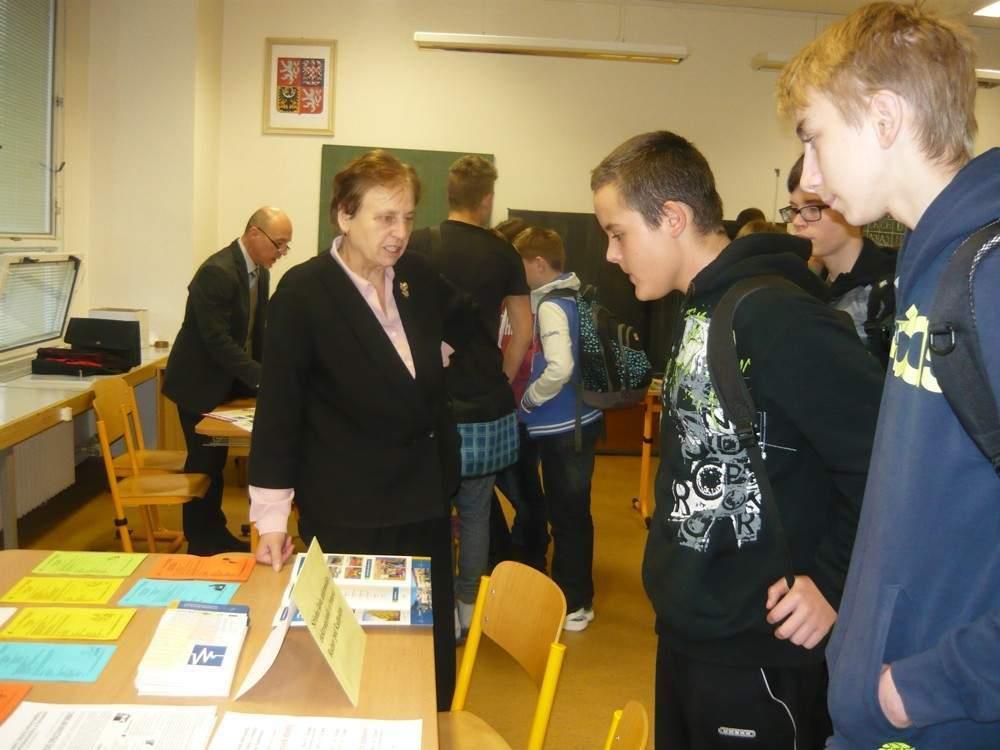 Soustředili jsme se na Dny otevřených dveří a účast školy na burzách.