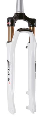 NRX S RL-R LITE 28 NRX S LO-R LITE 28 1720 g 1770 g Možnost servisní úpravy zdvihu na 75 mm Možnost servisní úpravy zdvihu na 75 mm olejová patrona RL-R 30 mm, 7050 6000 odskok, tlak u olejová