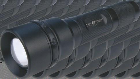 27 HELIOS 3 ULTRAZOOM Označení svítilny Počet režimů svícení Obsah balení svítilny HELIOS 3-3R ULTRAZOOM 3 režimy akumulátor 18650, HELIOS 3-R ULTRAZOOM 1 režim nabíjecí adaptér, micro USB kabel