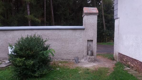 zasadit