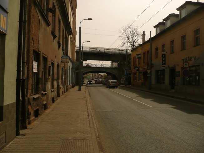 V Plzni byla pro případ vlivu mostů vytipována trať s co největším množstvím mostů,