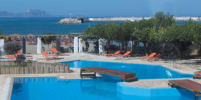 KRÉTA AGIA GALINI Svozy na/z letiště Tropica Club Apartmány Bez stravy / možnost dokoupení snídaní a večeří Přímo u pláže Rodinná atmosféra Hotel pouze pro dospělé Komplex dvoupatrových