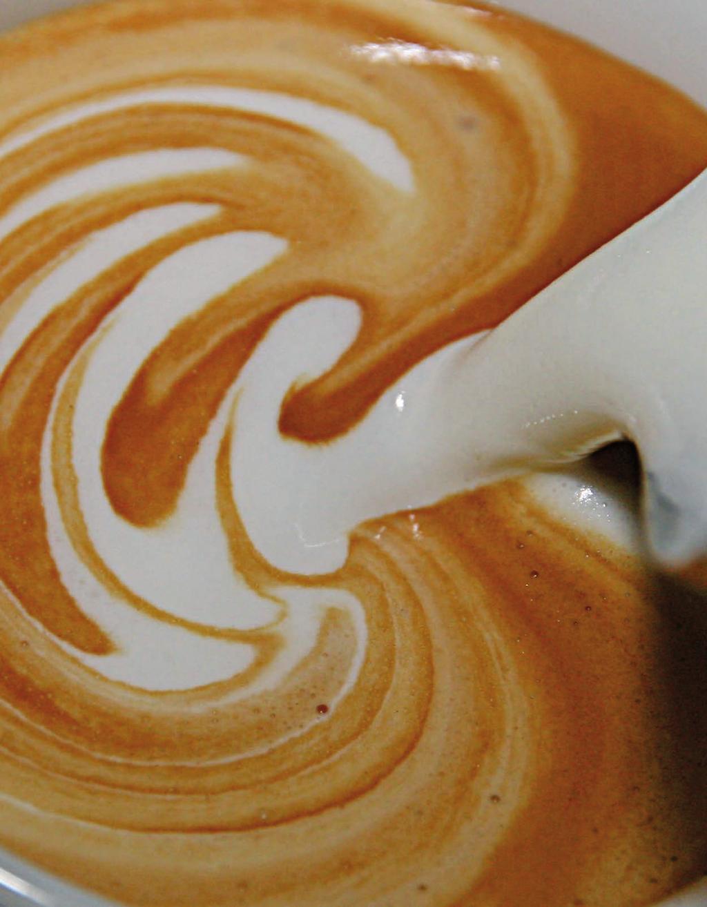 JAK VYROBIT VELMI DOBROU MLÉČNOU PĚNU Mléčná pěna je nedílnou součástí dnešní kávové kultury. Všechny modely od společnosti NIVONA vytvářejí načechranou a lahodnou mléčnou pěnu.