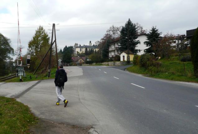 Výsledky kontroly zrozumiteľnosti, úplnosti a kvality dopravného značenia 16 Ako druhá má byť