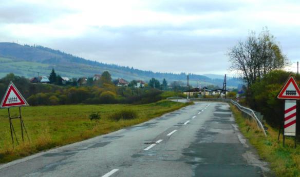 vodorovnú dopravnú značku V 4 vodiaca čiara.