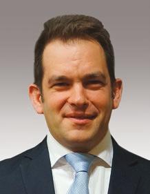 ředitel OKD, a.s. Chief Financial Officer of OKD, a.s. věk / age 40 Ing.