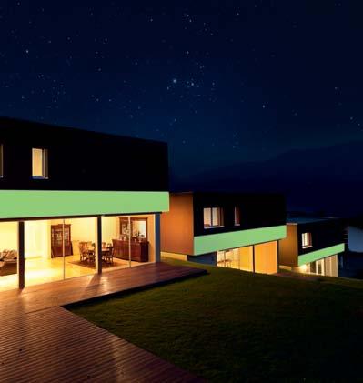 Luminiscentní (ve tmě zářící) omítka Design opálu S produkty řady VISAGE můžete uskutečnit jakýkoli nápad.