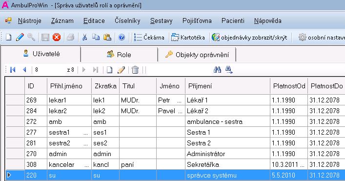 23. Uživatelé, role, oprávnění Nastavení uživatelů se provádí přes hlavní menu -> Nástroje -> Nastavení uživatelů, rolí, oprávnění.