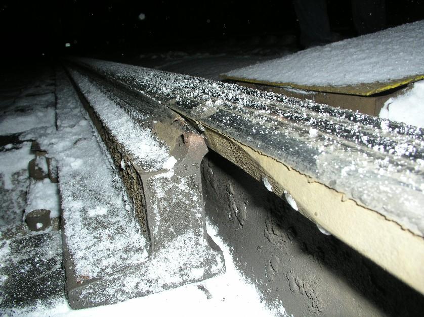 742.126-6 na výhybce č 15 žst.