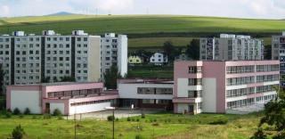 info@skola-sv-kriza.sk Internetová stránka: www.zspetkk.edupage.org Dátum prerokovania v pedagogickej rade: 28. august 2014 Dátum prerokovania v rade školy: 27.