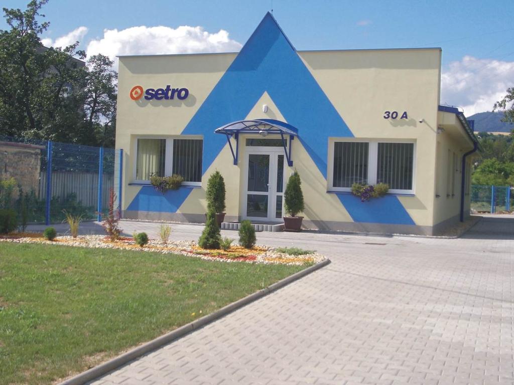 Tešíme sa na spoluprácu s Vami 5 setro,, s.r.o Majerská cesta 30 A SK-974 01 Banská Bystrica tel.
