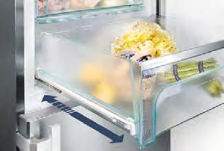 Kombinované chladničky Kvalita v každém detailu BioFresh box společně s technologií Soft- Telescopic zajišťuje uživatelsky přívětivý samovýsuvný a lehce uzavíratelný systém, díky kterému je