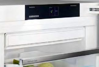 4350 Premium Třída energetické náročnosti: K ¹ Spotřeba energie za rok / 24 hod: 90 / 0,244 kwh ¹ Celková využitelná kapacita: 367 l (Chladnička: 367 l včetně oddílu BioFresh: 133 l) Hlučnost: 37