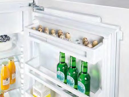 U přístrojů Premium jsou BioFresh boxy usazeny na teleskopických plnovýsuvech SoftTeleskopic se samočinným vtažením a jemným tlumením uzavírání, což je při denním používání bezpečné, praktické a