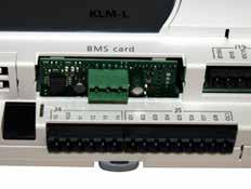 Při dodatečné instalaci je třeba dodržet následující pokyny: Rozhraní Modbus je třeba zasunout do slotu (serial card/bms card) v regulátoru KLM-M (obj. č. 2744747) nebo KLM-L (obj. č. 2744746).