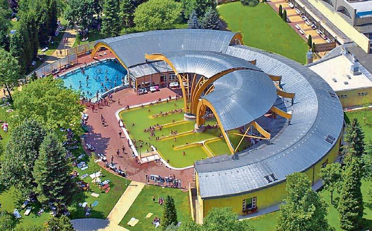 ) do maďarských lázní Bükfürdö. Po poledni příjezd na ubytování do Hunguest Hotel Répce***/Répce Gold****.