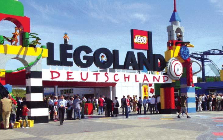 zákulisí výroby speciálních a zvláštních filmových efektů (adrenalinové i dětské atrakce, velkolepá filmová show, více na www.disneylandparis.co.uk) 1. den: odjezd z Plzně v 19.00 hod. (z Prahy 17.