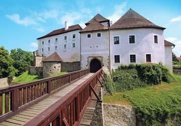 osoba na přistýlce sleva 100,- Kč/os./zájezd. Doporučená částka na vstupy: 750,- Kč. 25.05. 26.05. 2 090 A C D K T 19LCKL01 zámek Český Krumlov TŘEBOŇ A NOVOHRADSKO ubytování v Třeboni u rybníka Svět 1.