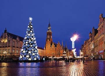 Vpodvečer se pojedete ubytovat a následně vyrazíte do Schladmingu na sledování Krampuslauf průvodu čertů centrem města, kterého se účastní více než 1000 originálních masek čertů z Rakouska, Bavorska