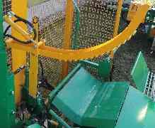 ŘEZACÍ A ŠTÍPACÍ AUTOMATY + centrální ovládací panel + Ø kmene až 800 mm - řetězová harvestorová lišta + 35 t, délka polen 330 1.
