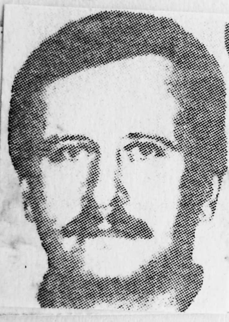 ŠTEFAN DOHNÁLEK tréner, ktorý tento kolektív viedol vo svojich 29 rokoch a bol najmladším tréne rom v súťaži.