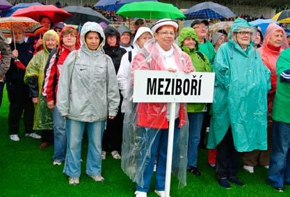 Druhý místostarosta Litvínova Milan Šťovíček ujistil Jana Bartka, že město ve svém rozpočtu na podporu Svazu tělesně postižených ČR myslí i v letošním roce.